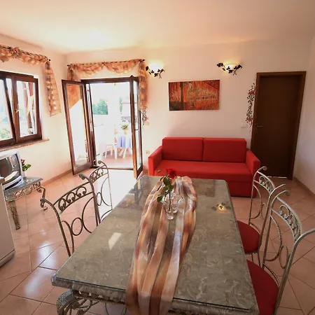 Linet Garden 4* Funtana