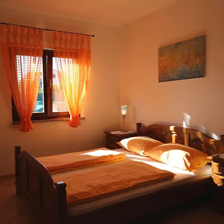 Linet Garden 4*