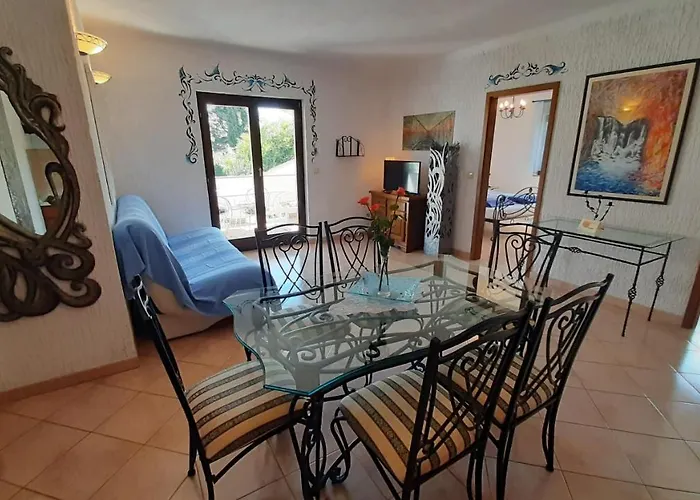 Linet Garden Funtana