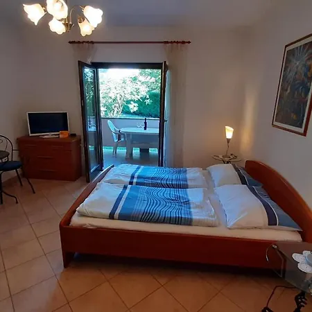 Linet Garden Funtana