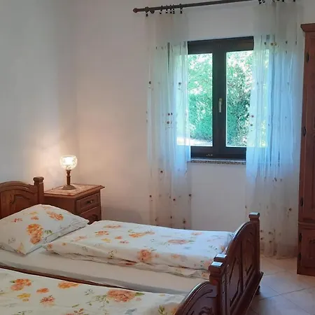 Vendégház Linet Garden 4*
