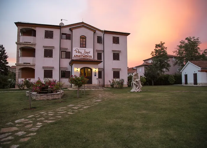 Linet Garden 4* Funtana