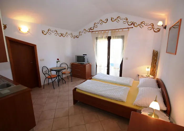 Linet Garden 4* Funtana