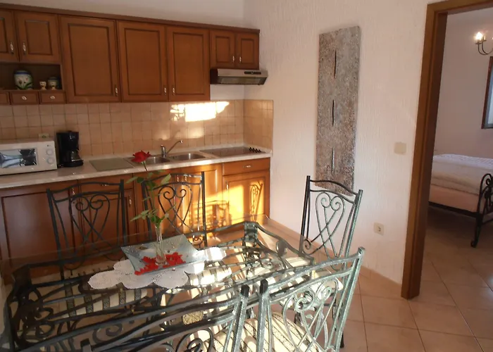 Linet Garden Konukevi