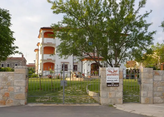 Linet Garden 4* Funtana